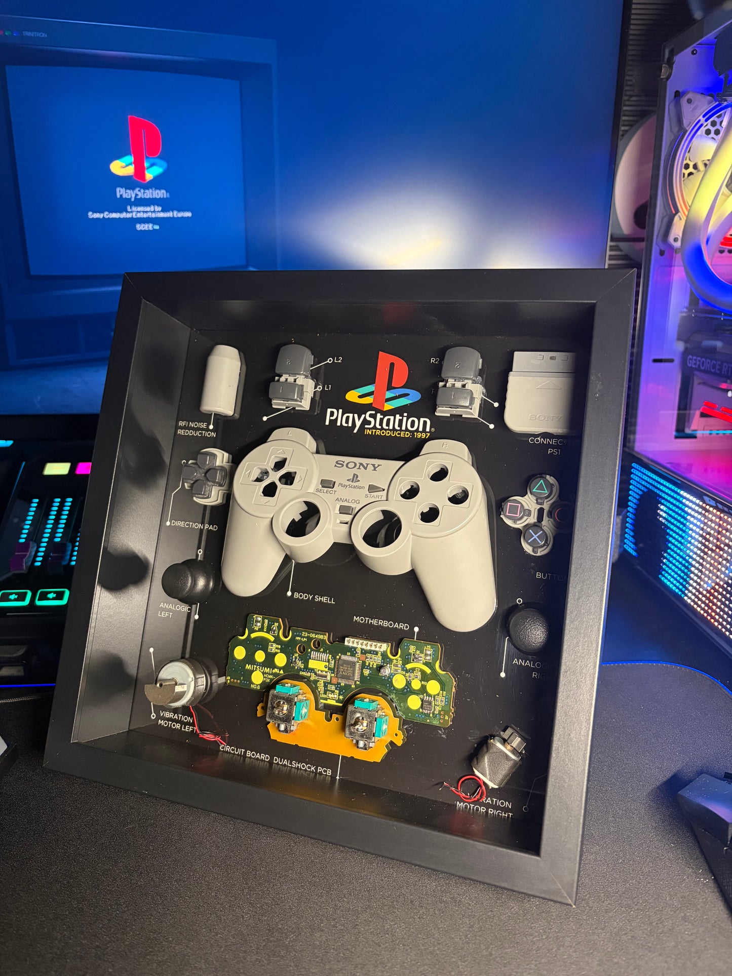 Controller Ps1 Sony 1997 - Shadow Box
